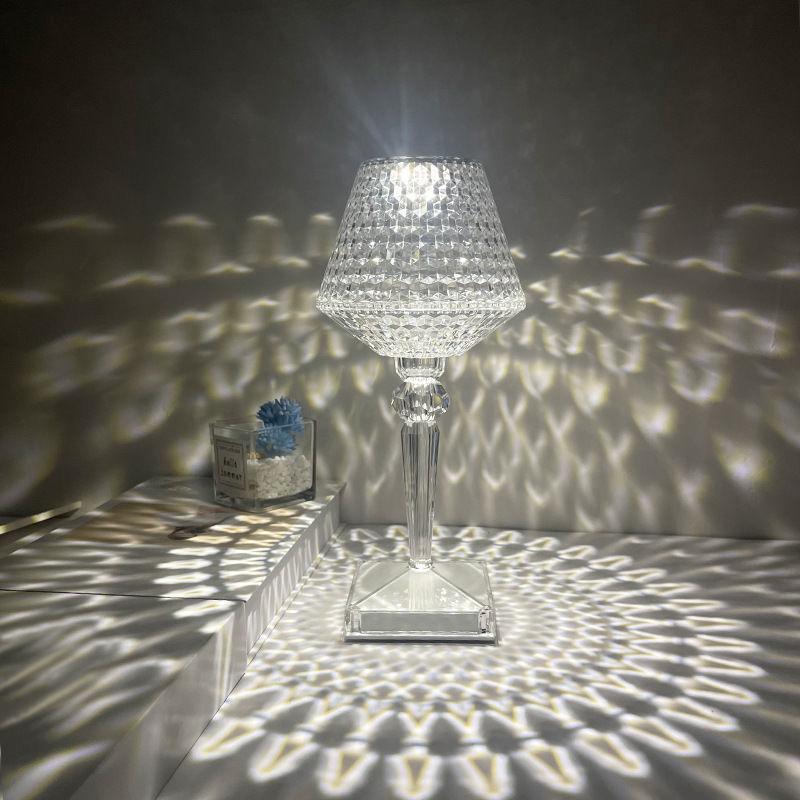 Class Wave Point Diamond Table Lamp