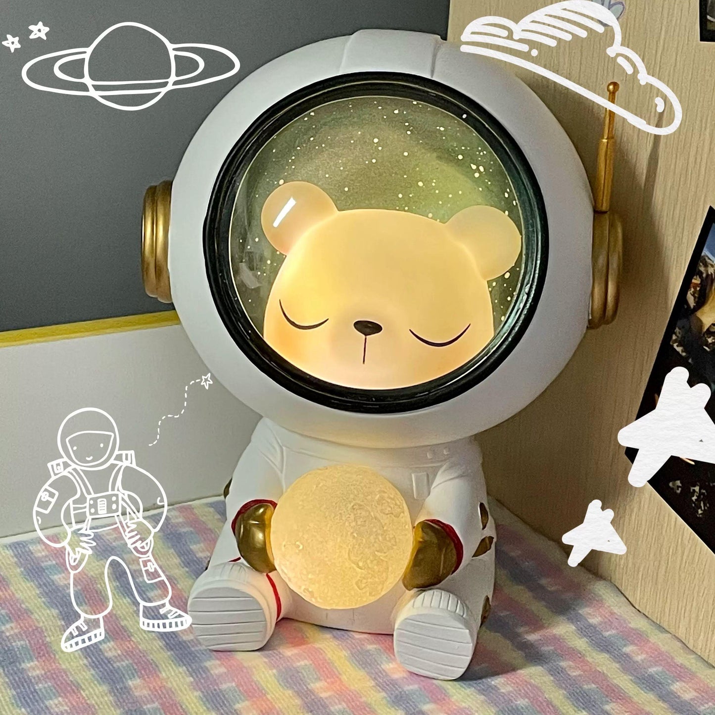 Astronaut Table Lamp 2